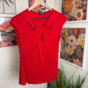 Cha Cha Vente | red cut out sleeveless blouse | Small